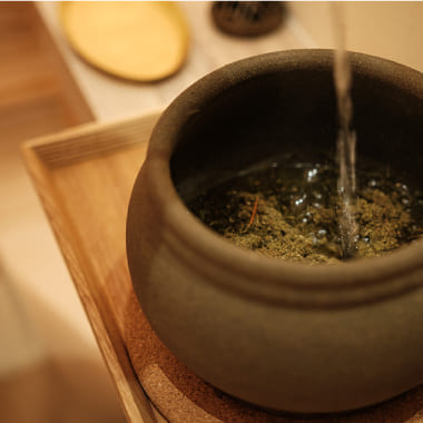 CONCEPT 女性を優しくケアする